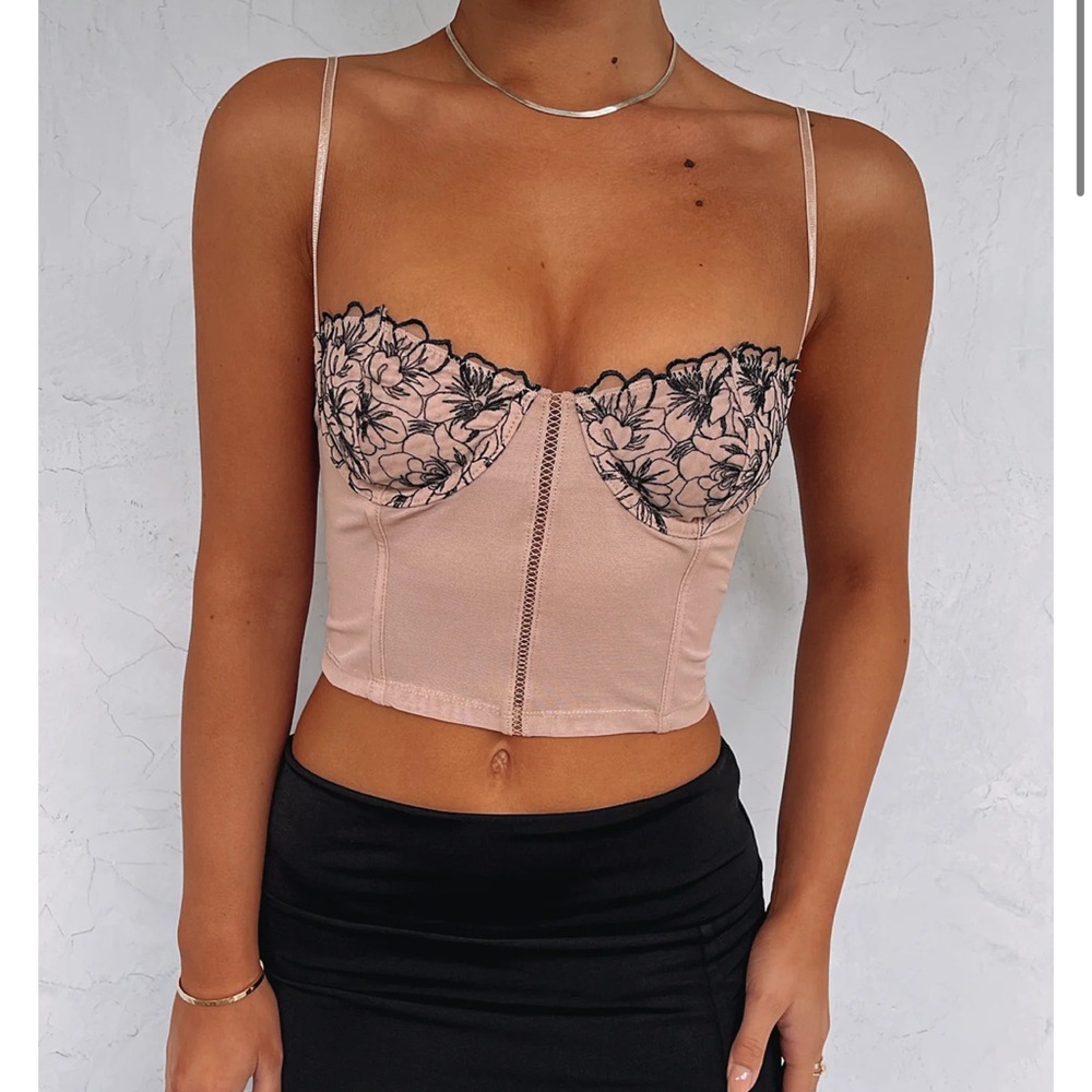 Unforgettable Bustier Nude